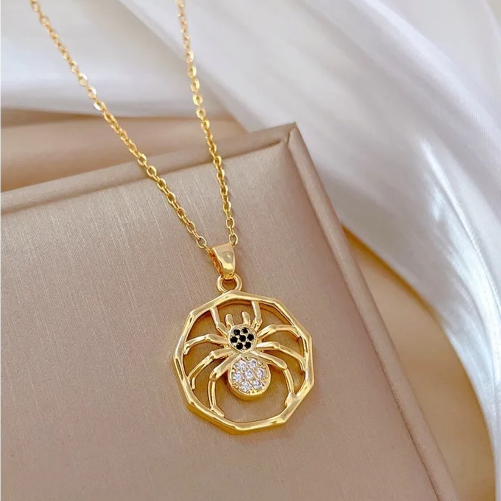 18K Gold Spider In Geometrically Frame Pave Diamond Accents Goth Punk Witchy - Picture 6 of 7